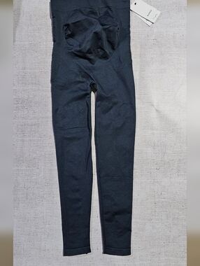 NWT Blanqi Med Everyday Maternity Belly Support Crop Leggings Storm Pants $64